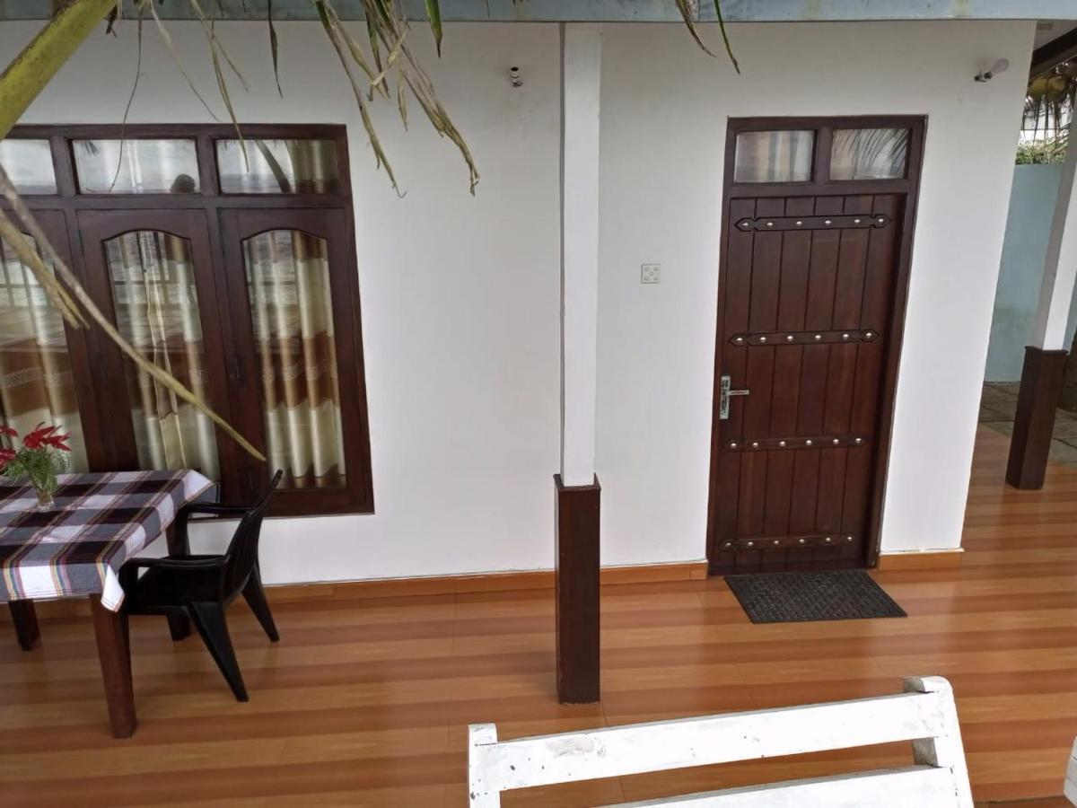 Hotel Rainbow Surf Beach Koggala Zewnętrze zdjęcie