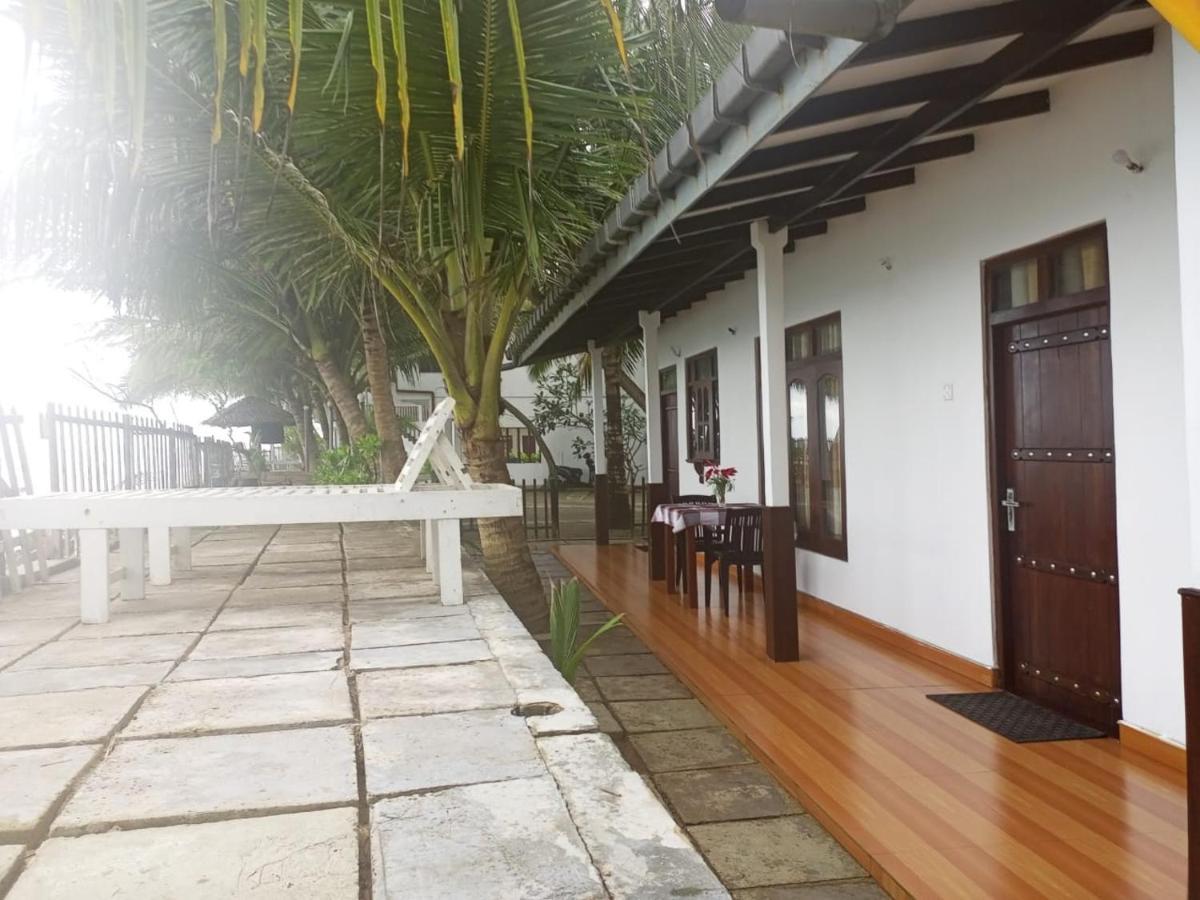 Hotel Rainbow Surf Beach Koggala Zewnętrze zdjęcie